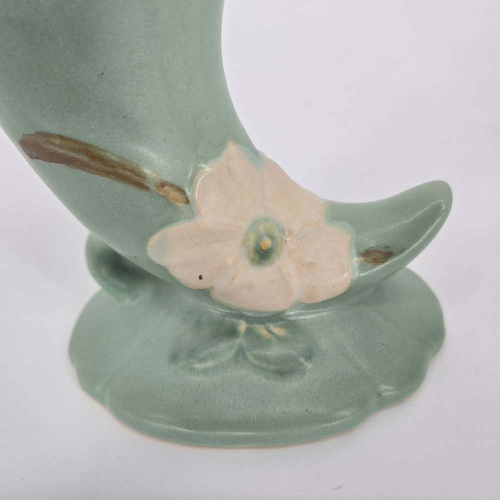 Vintage Weller Pottery Dogwood Cornucopia Vase Matte Green Pink Floral 6 Inch OH - Picture 5 of 9